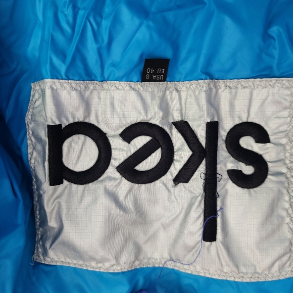 Skea Down Insulated Jacket - Picture 6 of 11